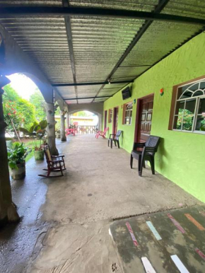 Casa Caimana